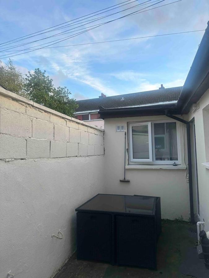 Private Cosy Studio - A1 Location Daire Dublin Dış mekan fotoğraf